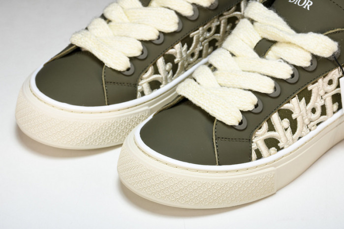 DI*O*R B33 PANKICK