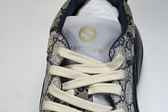 G*u*i sneaker