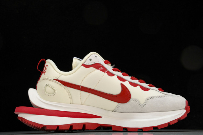 Sacai x Nk VaporWaffle 3.0   DD1875110