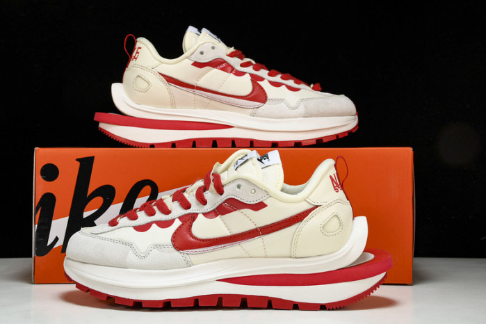 Sacai x Nk VaporWaffle 3.0   DD1875110