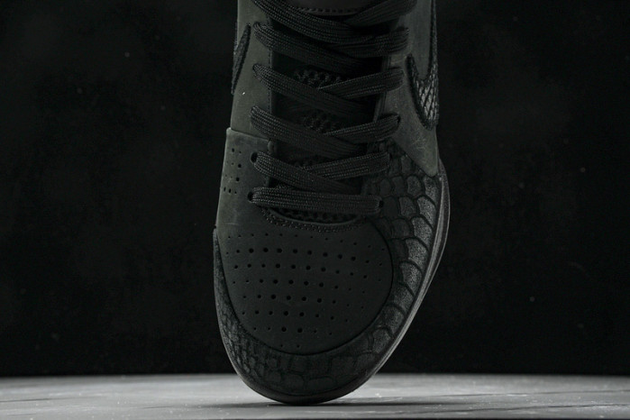 Nk Zoom Kobe IV ZK4  FQ3544-001