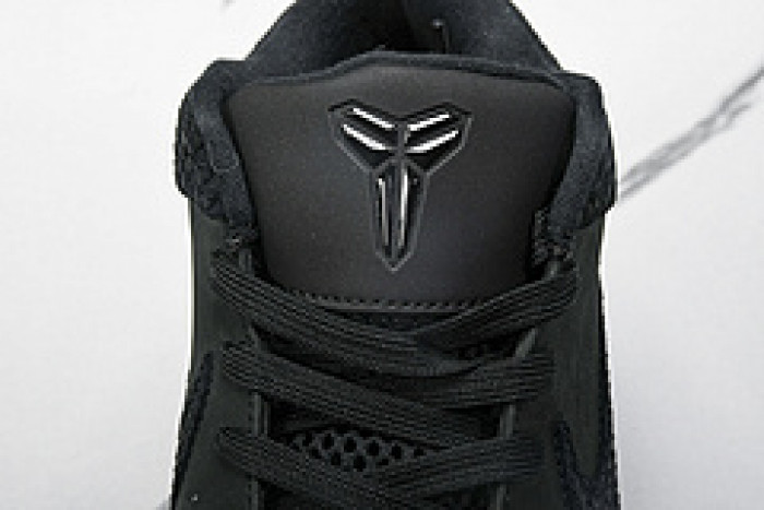Nk Zoom Kobe IV ZK4  FQ3544-001