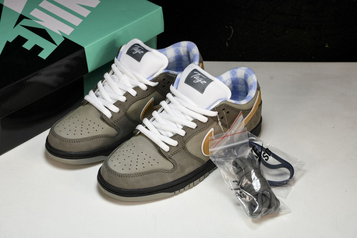 CONCEPTS x NK SB Dunk Low Pro OG QS  BV1310-105