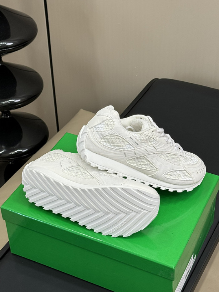 bo*te*ga Ve*ne*ta sneaker