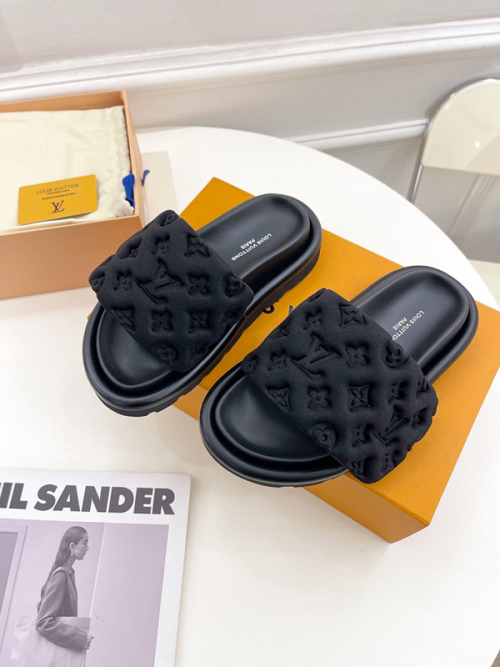 L&V SLIPPERS