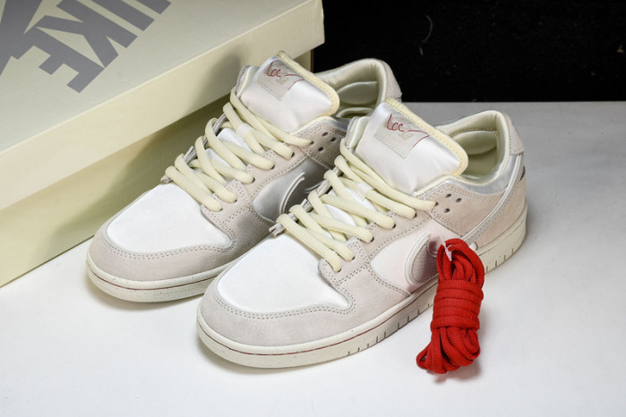 Nike Sb Dunk Low  FZ5654-100