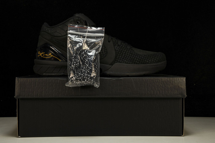 NIKE KOBE IV PROTRO “Black Mamba” FQ3544 001