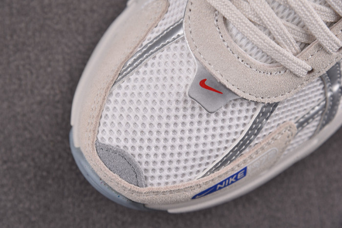 Nk V2K Run Metallic Silver Gym Red University Blue HF5724-061