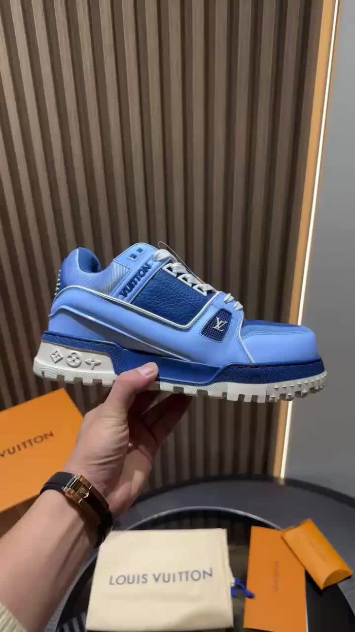 L&V SNEAKERS