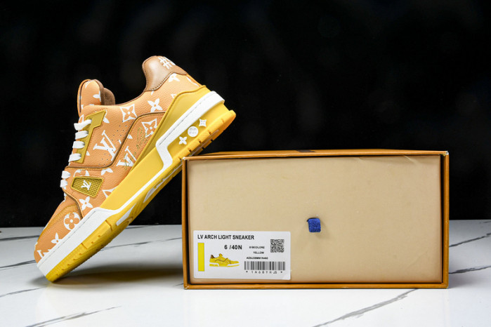 L&V SNEAKERS
