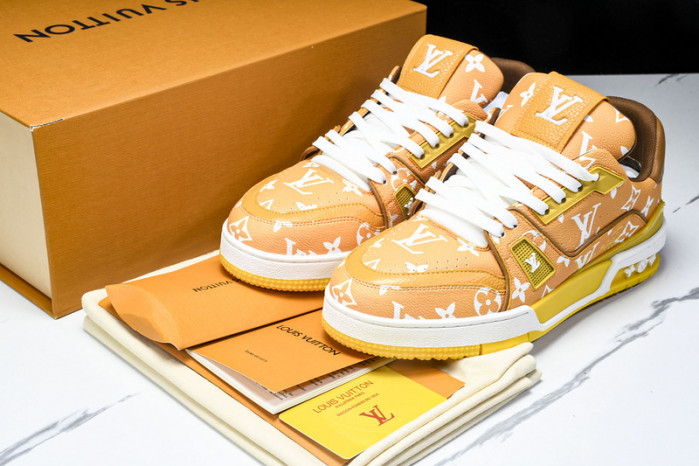 L&V SNEAKERS