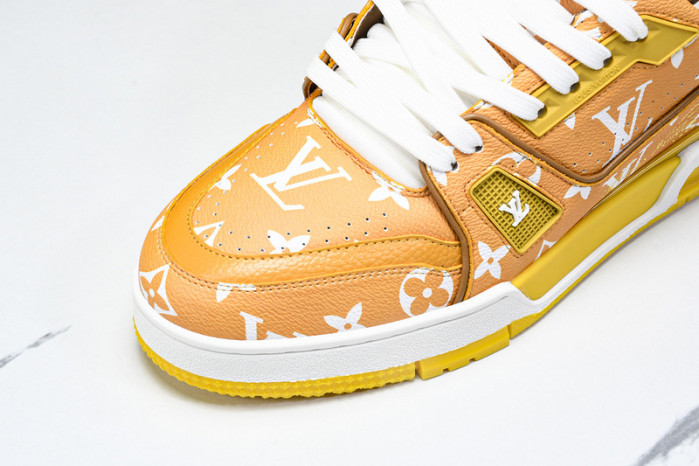 L&V SNEAKERS