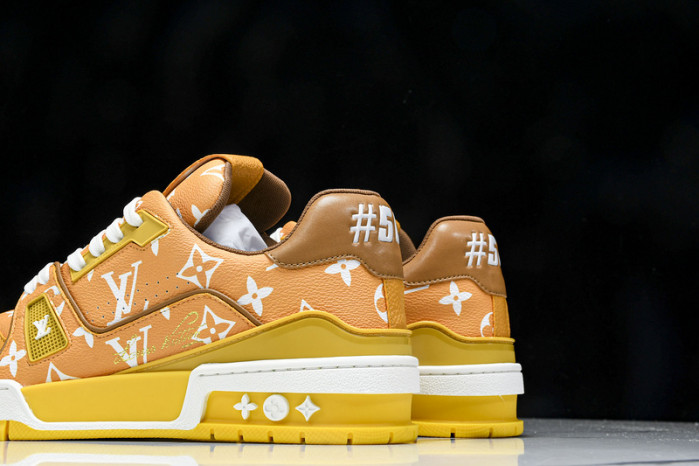 L&V SNEAKERS