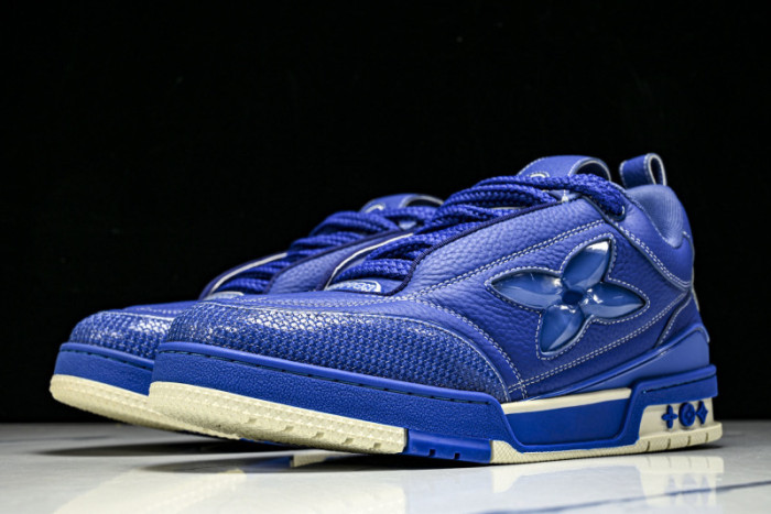 L&VT SNEAKERS