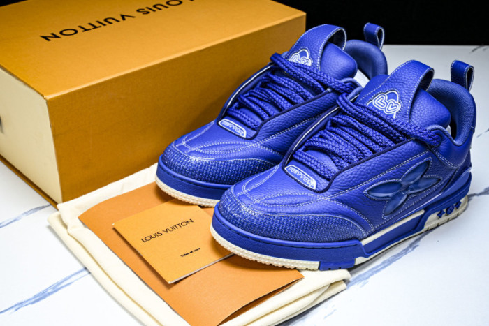 L&VT SNEAKERS
