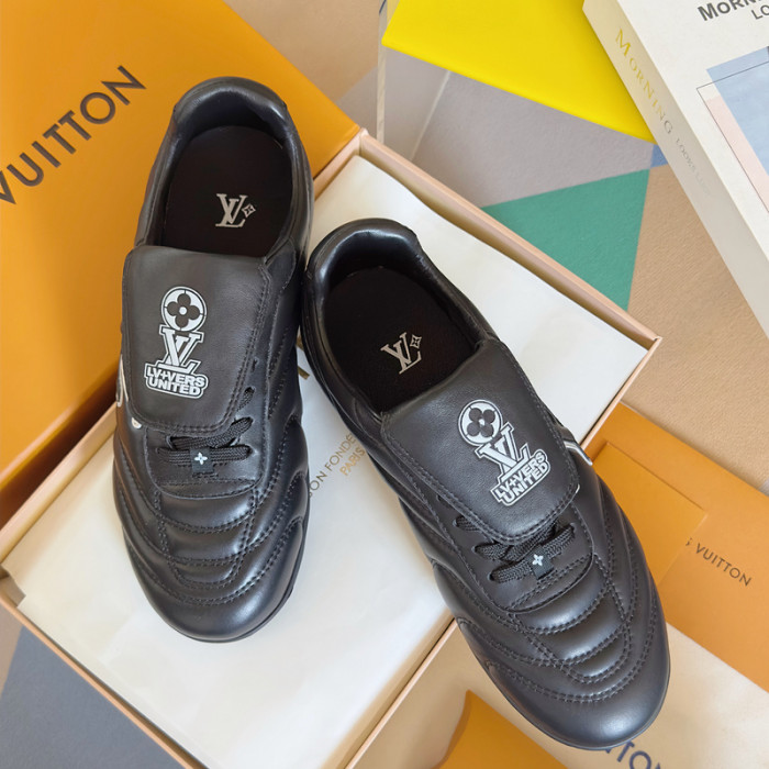 L&V SNEAKERS