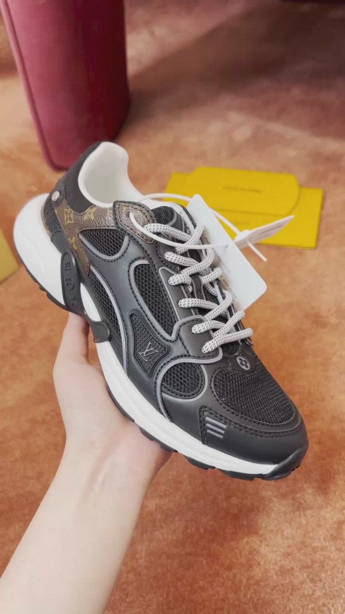 L&V SNEAKERS