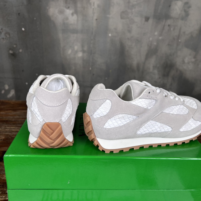 bo*te*ga Ve*ne*ta sneaker