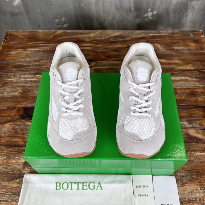 bo*te*ga Ve*ne*ta sneaker