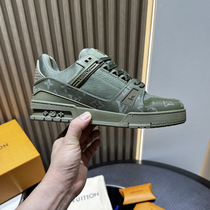 L&V SNEAKERS