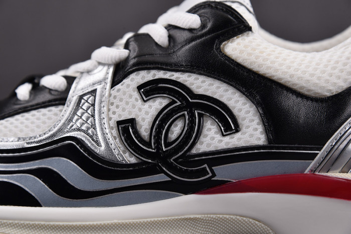 CHANEEL sneaker