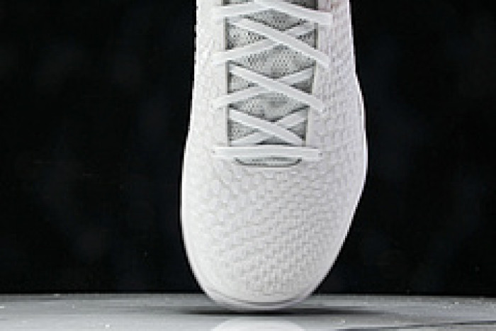 NK Zoom Kobe 6 Protro White DO5079-021