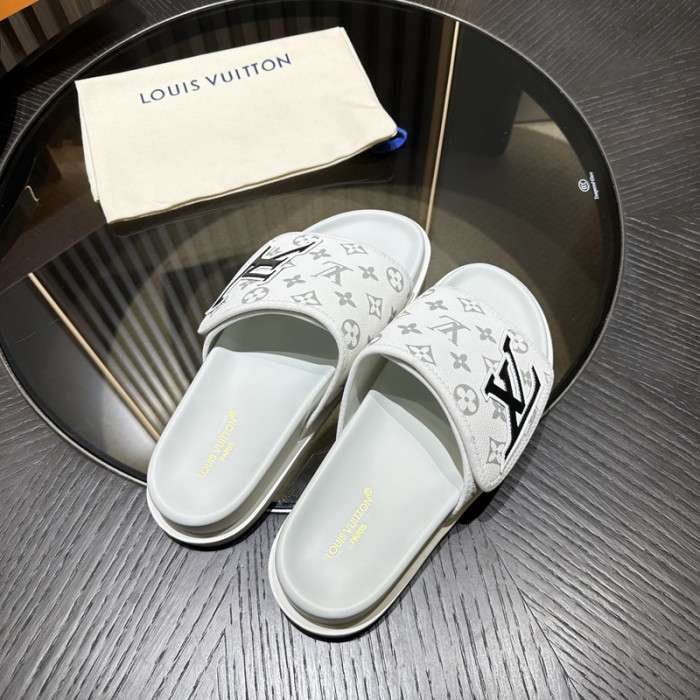 L&V SLIPPERS