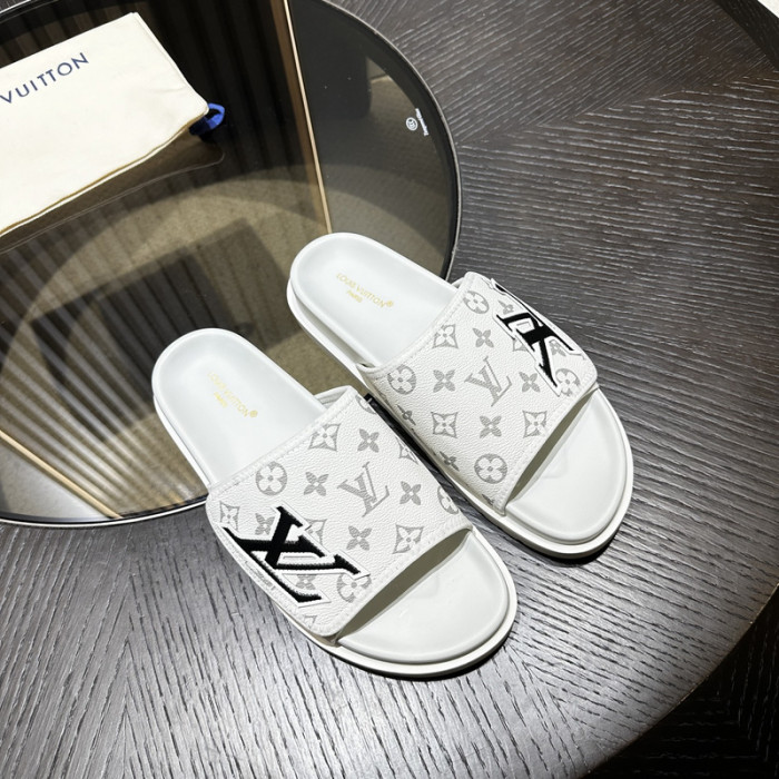 L&V SLIPPERS
