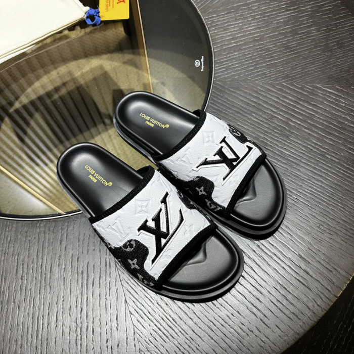 L&V SLIPPERS