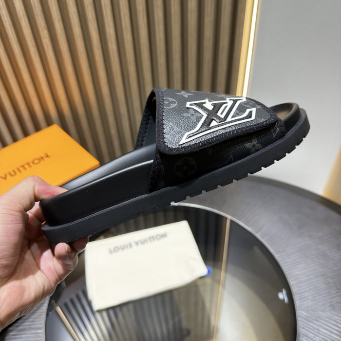 L&V SLIPPERS