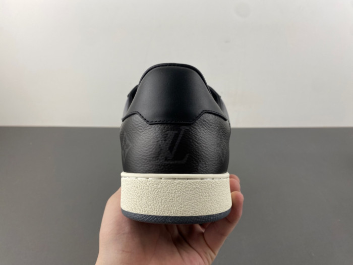 L&V SNEAKERS