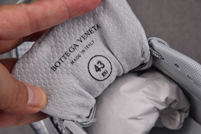 bo*te*ga Ve*ne*ta sneaker