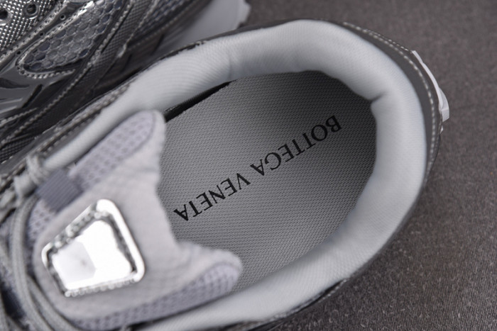 bo*te*ga Ve*ne*ta sneaker