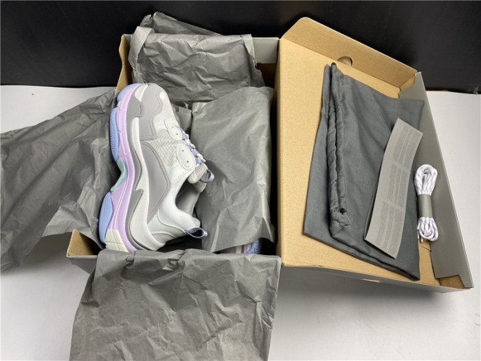 BLEN Triple S  541624 W09OL 38002