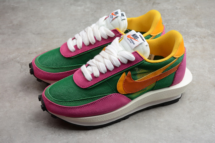 Nike LD Waffle sacai Pine Green BV0073-301