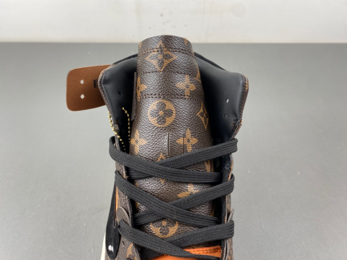 OFF-WHITE x Air Jordan 1 LV