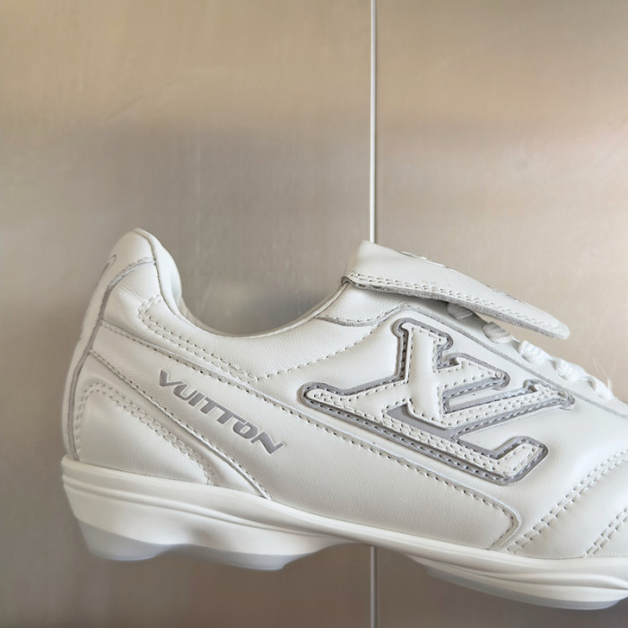 L&V SNEAKERS