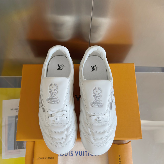 L&V SNEAKERS