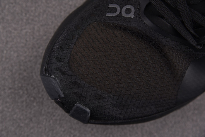 LOEWEE SNEAKERS