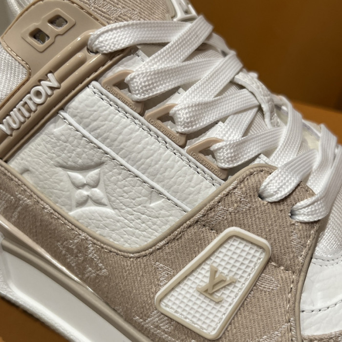 L&VT SNEAKERS