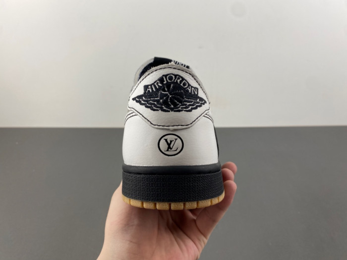 AIR JORDA 1 LOW X LV