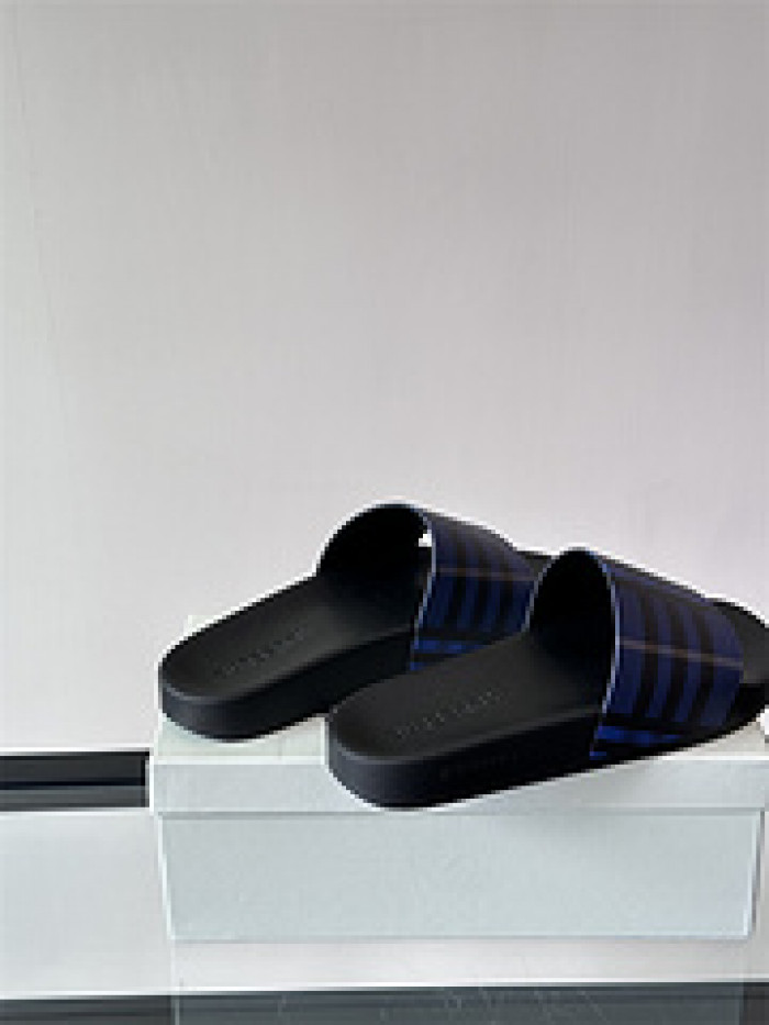 BBR Slippers