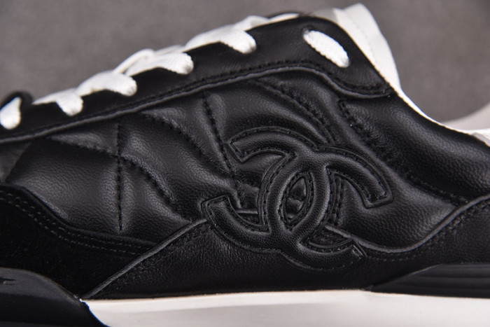 CHANEEL sneaker