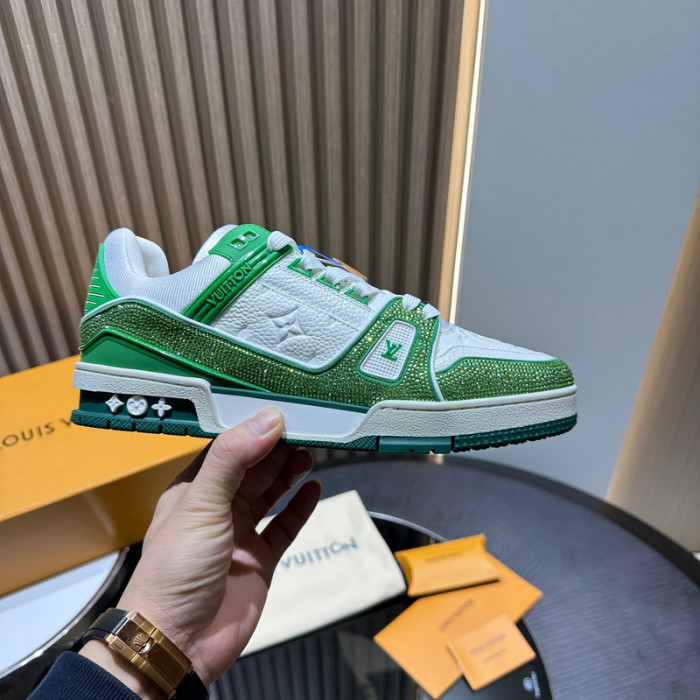 L&V SNEAKERS