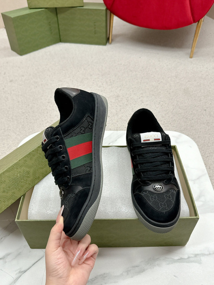 G*u*i sneaker
