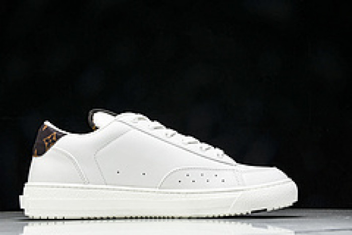 L&V SNEAKERS