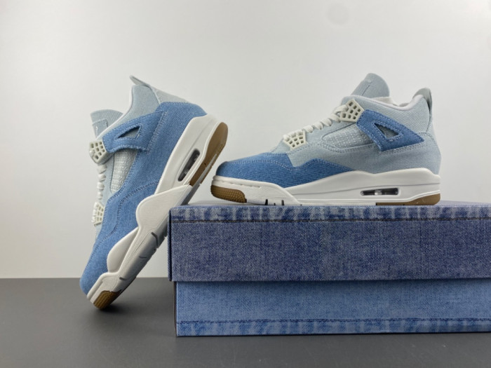 Air Jordan 4 Denim "Worn Blue” IB6716-100