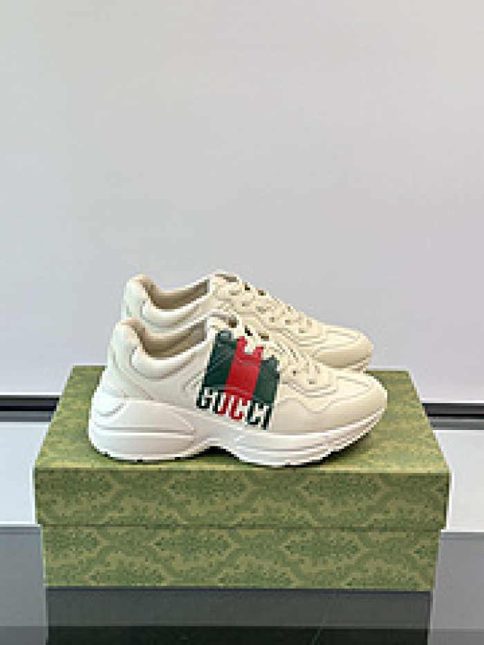 G*u*i sneaker