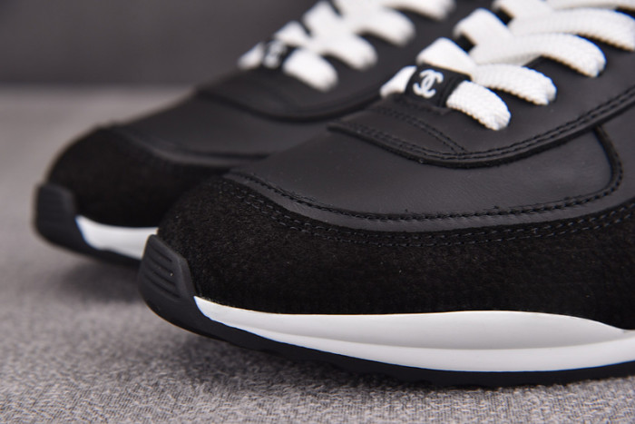 CHANEEL sneaker