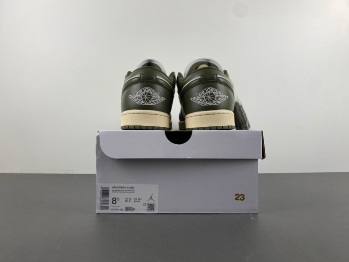 Air Jordan 1 Low DC0774-122